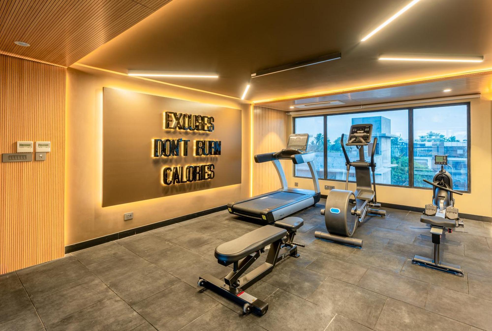 Park Inn & Suites By Radisson Thrissur East Fort Εξωτερικό φωτογραφία