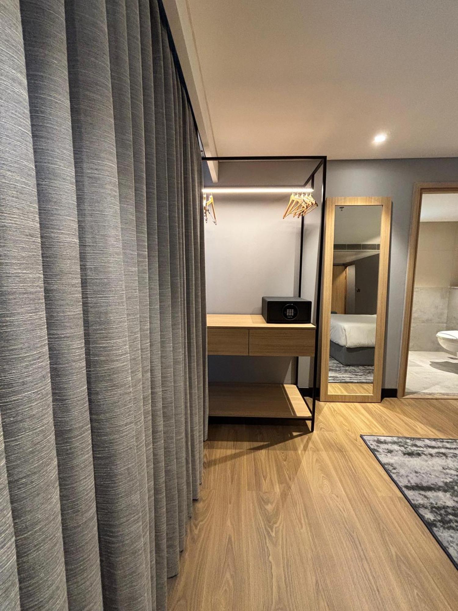 Park Inn & Suites By Radisson Thrissur East Fort Εξωτερικό φωτογραφία