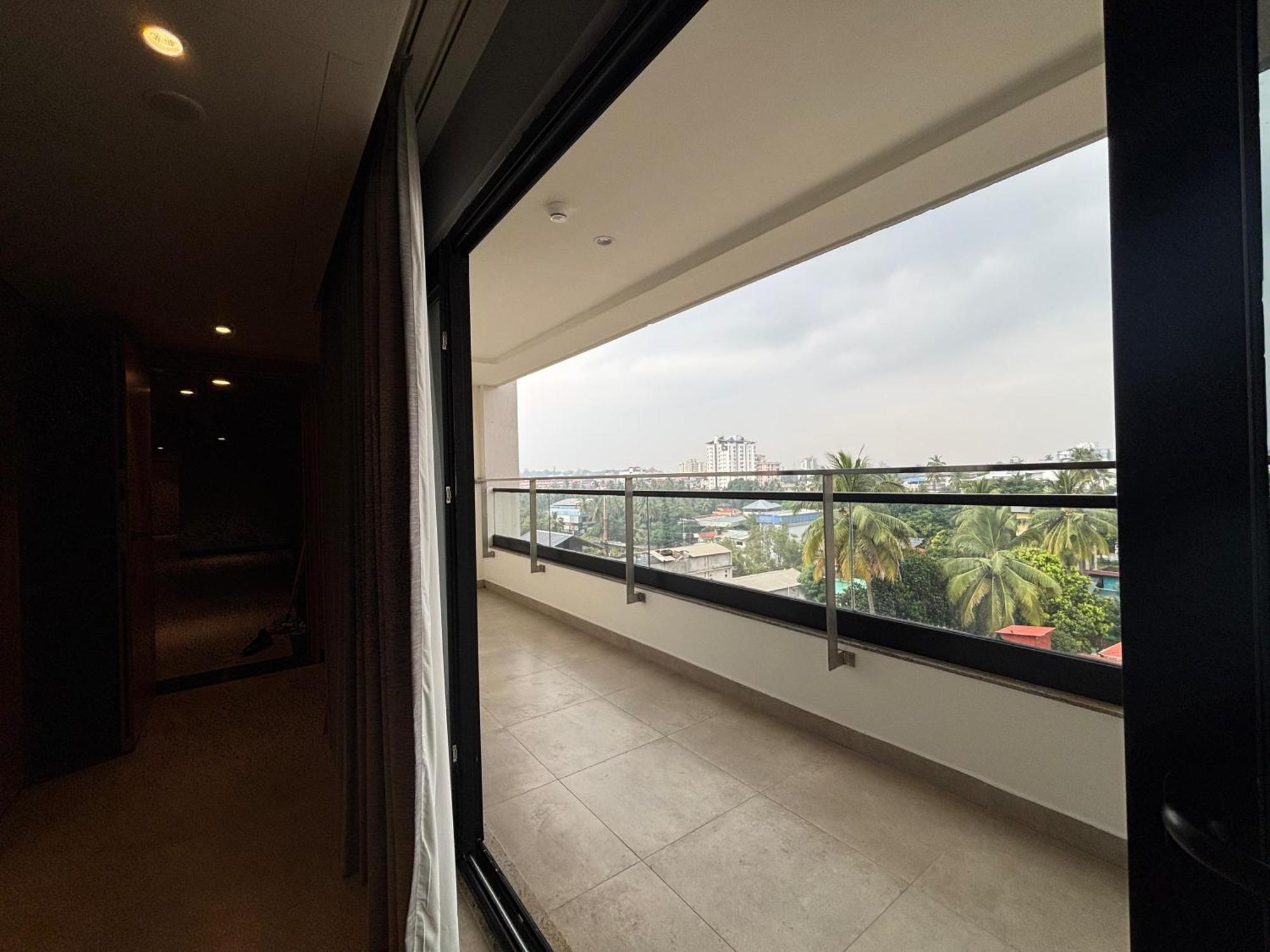 Park Inn & Suites By Radisson Thrissur East Fort Εξωτερικό φωτογραφία