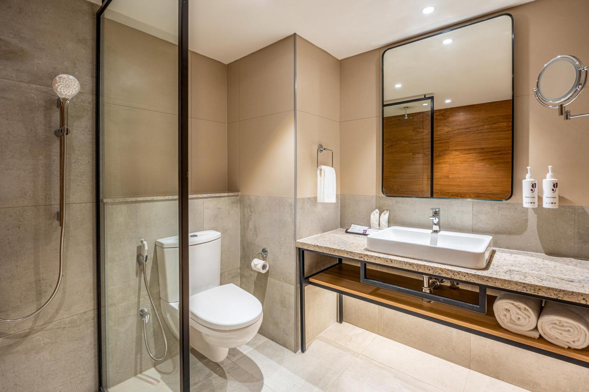 Park Inn & Suites By Radisson Thrissur East Fort Εξωτερικό φωτογραφία