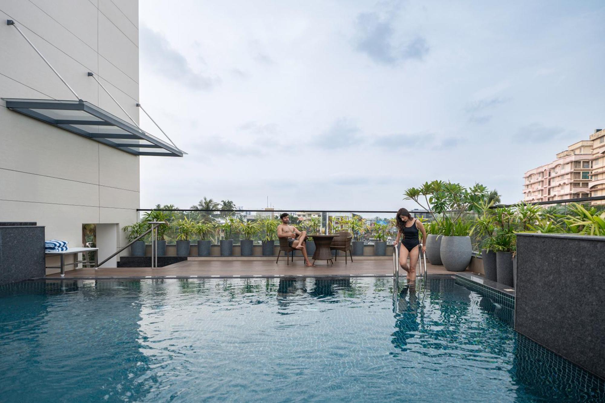 Park Inn & Suites By Radisson Thrissur East Fort Εξωτερικό φωτογραφία